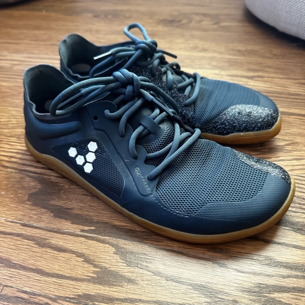 VivoBarefoot Primus Lite III deep sea blue gum sole